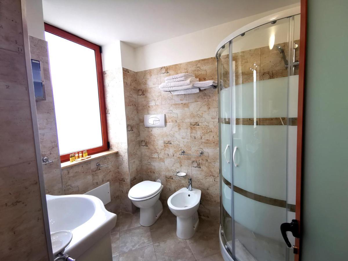 Guru House B&B Apartments Milazzo Dış mekan fotoğraf