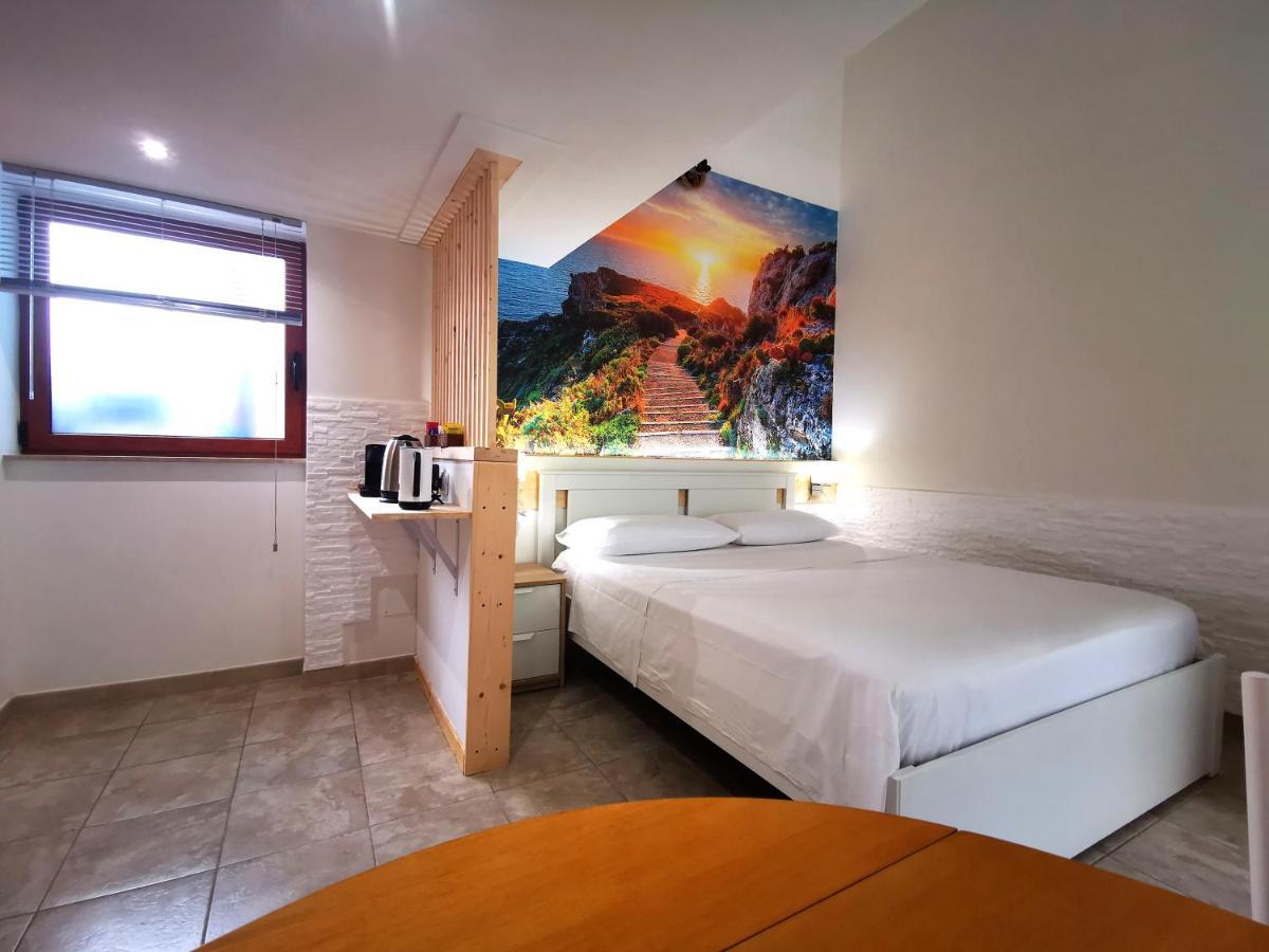 Guru House B&B Apartments Milazzo Dış mekan fotoğraf