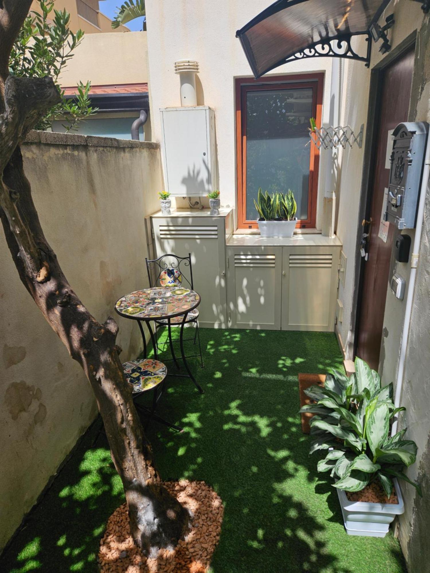 Guru House B&B Apartments Milazzo Dış mekan fotoğraf